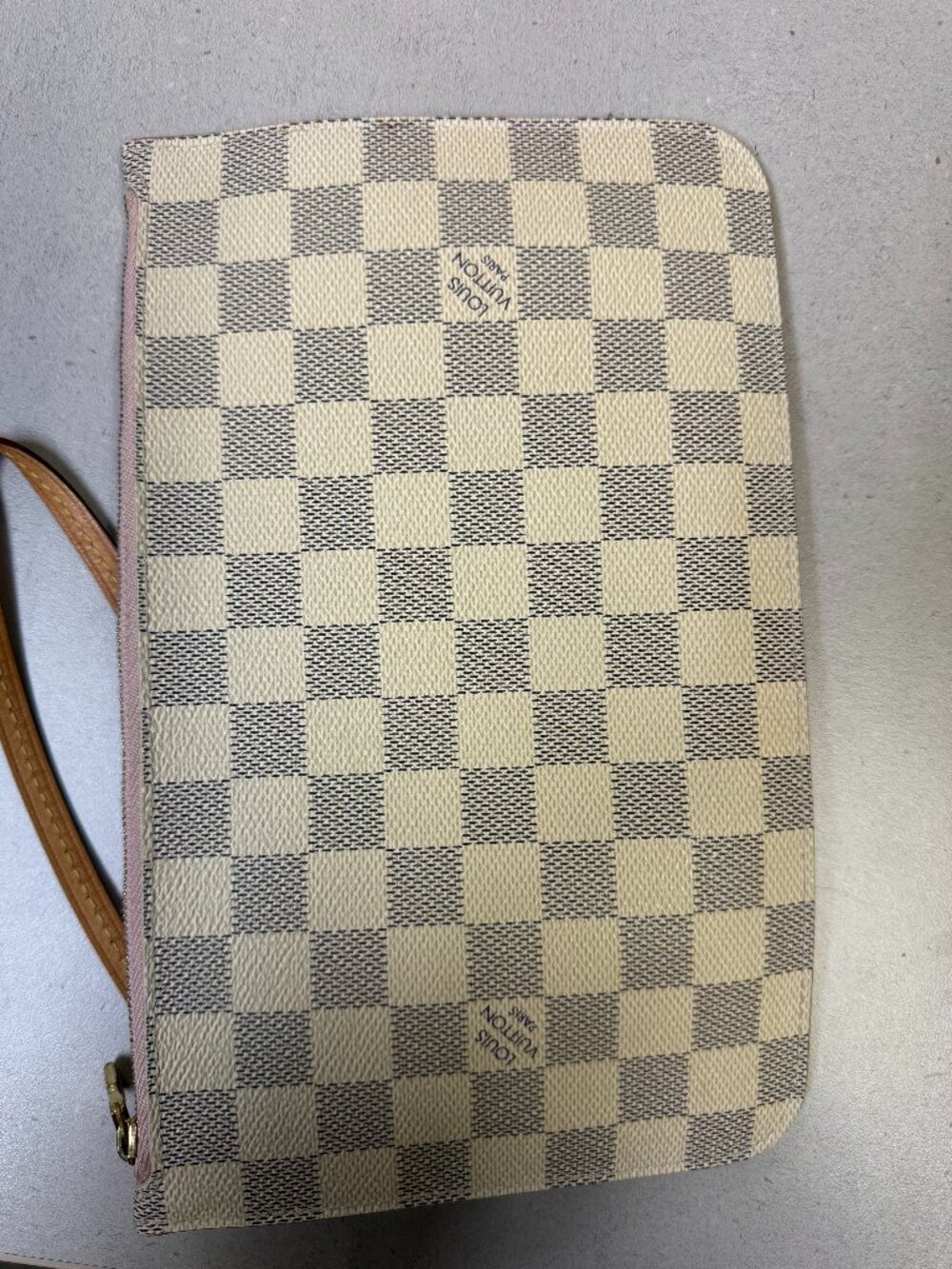 Louis Vuitton Neverfull Monogram Damier Pouch